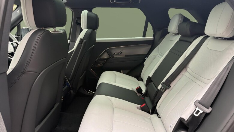 Land Rover Range Rover Sport 3.0 D250 Edition 5dr Auto Diesel Estate